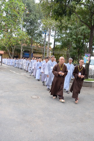 “HOW TO TAKE THE RIGHT PRAYING IN BUDDHISM” Dharma Talk in the 89th Seven-Day Retreat